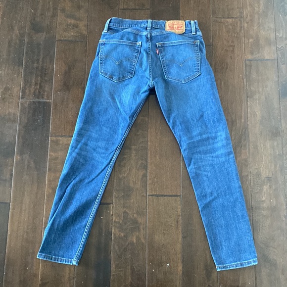Levi’s Strauss & Co Jeans - Picture 2 of 2